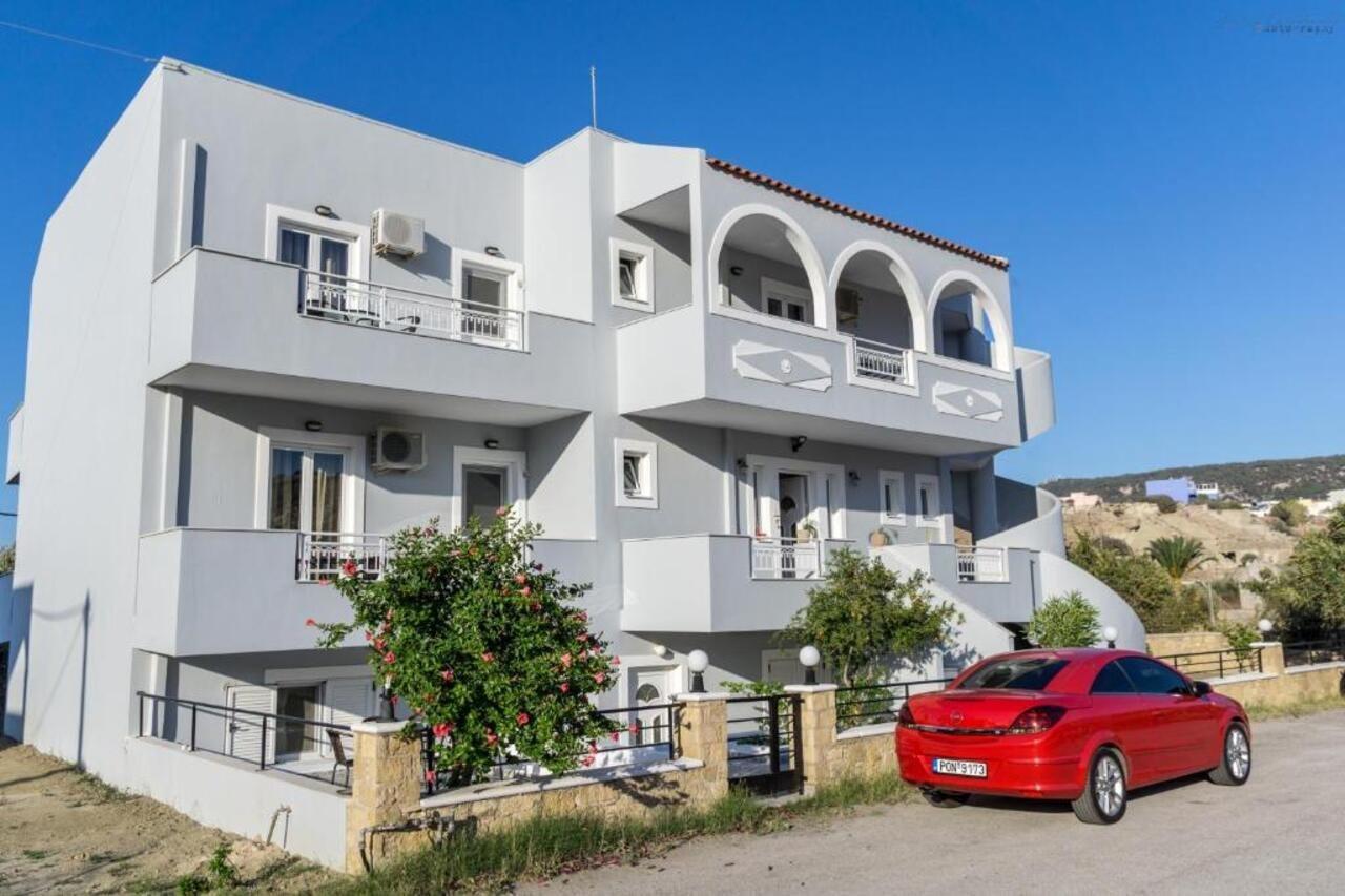 Sotirios Apartments Karpathos Bagian luar foto