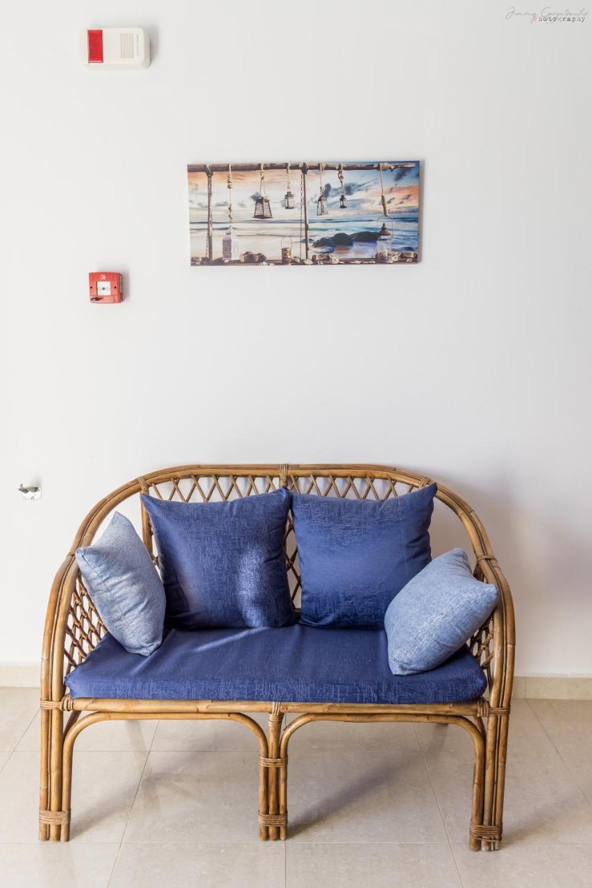 Sotirios Apartments Karpathos Bagian luar foto